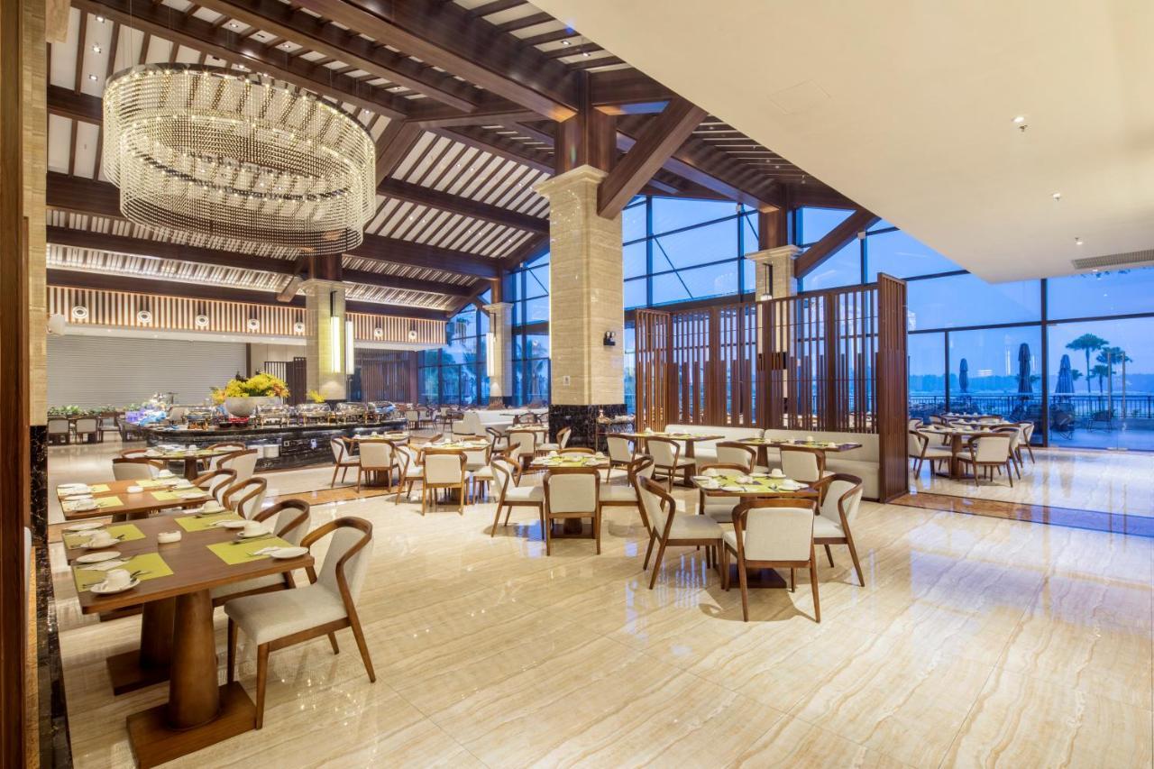 Forest City Golf Hotel Нусаяя Екстер'єр фото