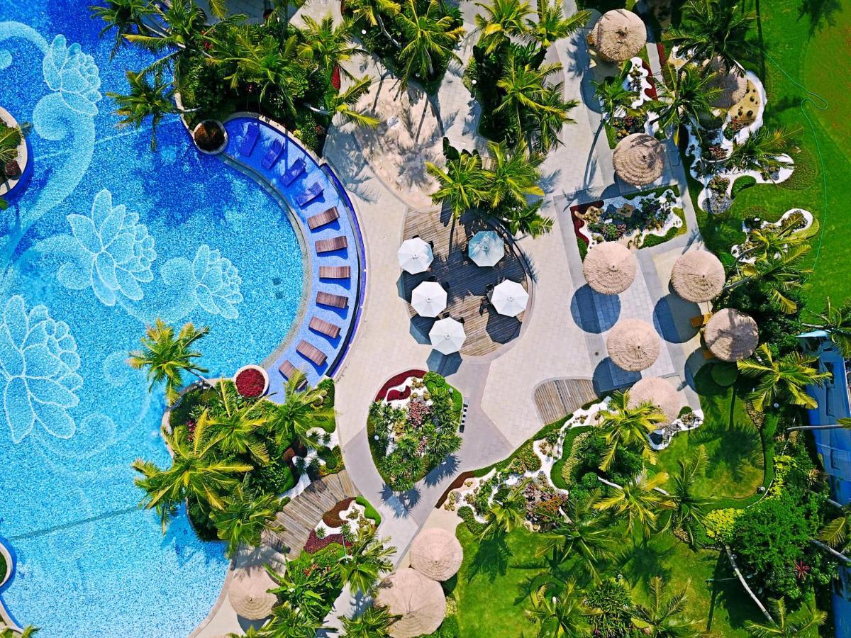 Forest City Golf Hotel Нусаяя Екстер'єр фото