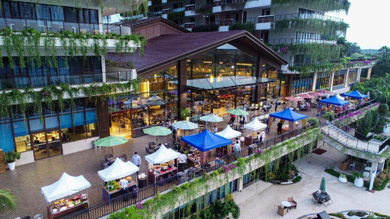 Forest City Golf Hotel Нусаяя Екстер'єр фото