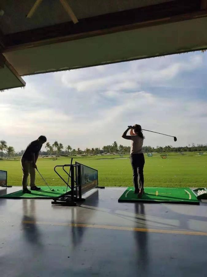 Forest City Golf Hotel Нусаяя Екстер'єр фото
