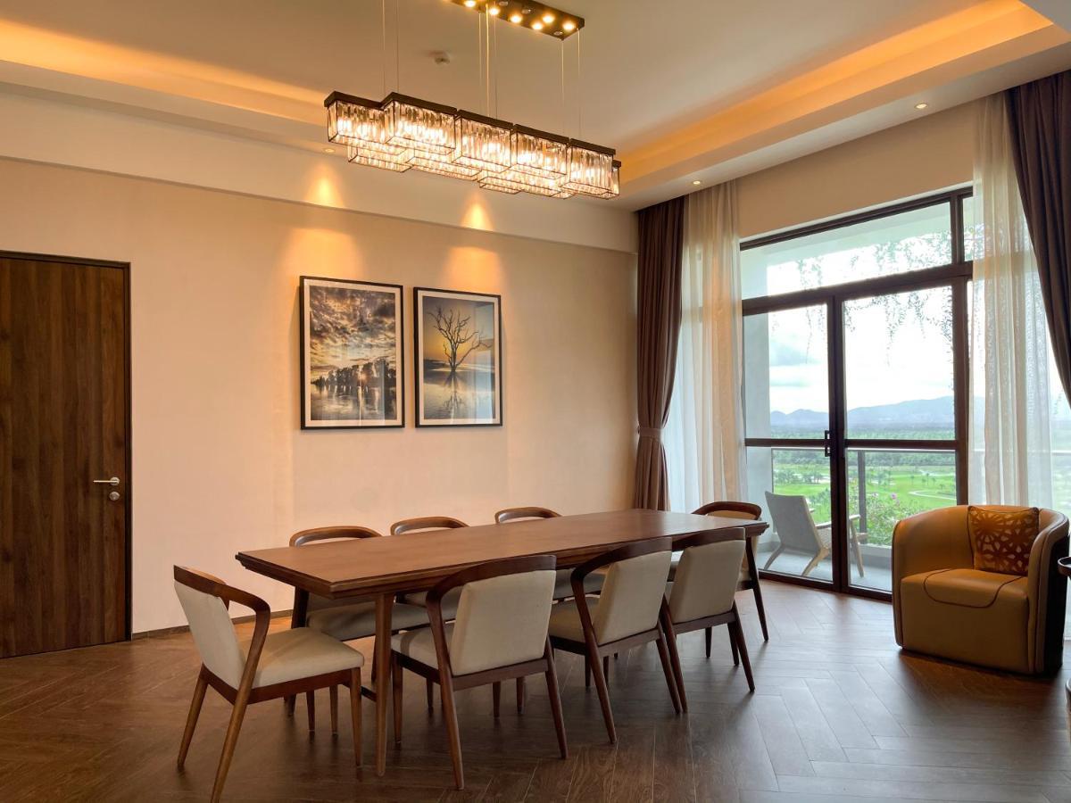 Forest City Golf Hotel Нусаяя Екстер'єр фото